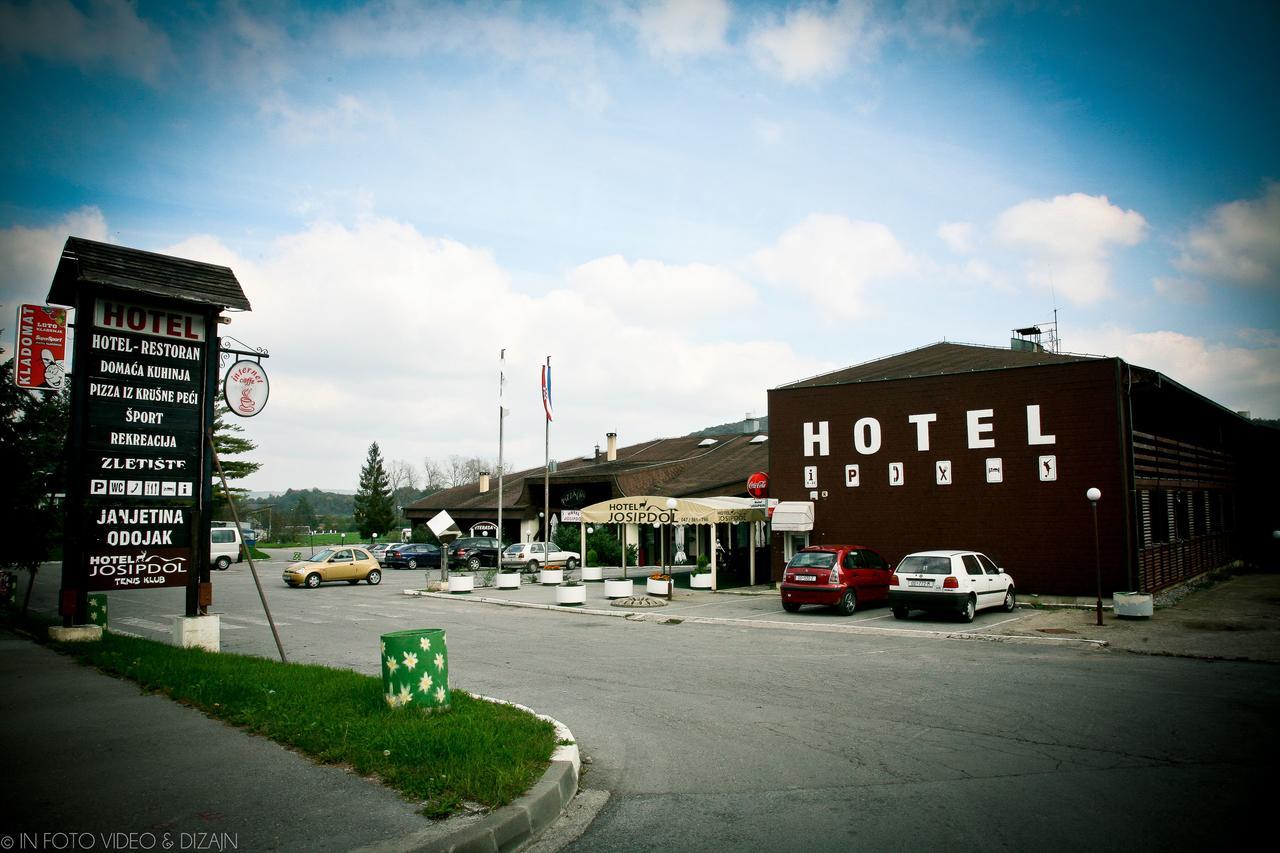 Hotel Josipdol Exteriér fotografie